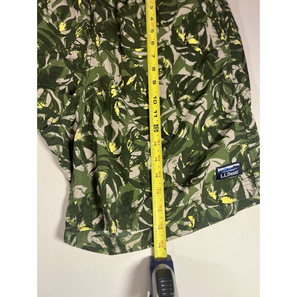 L.L.Bean Men’s Swim Trunks Size L Green Camo Leaf Print Mesh Lined Drawstring - Picture 16 of 16